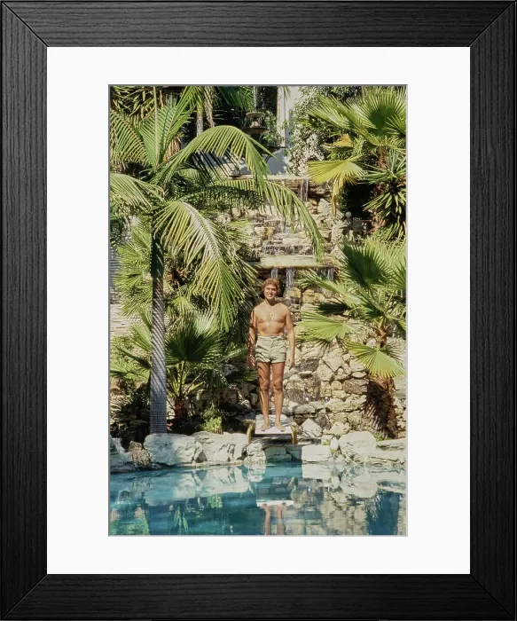 Framed Print : At Home With Humperdinck