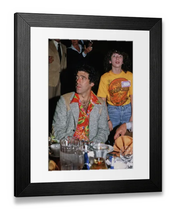 Framed Print : Elliott Gould Framed Print : Elliott Gould