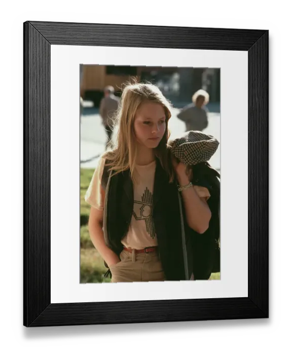 Framed Print : Jodie Foster Promoting Foxes Framed Print : Jodie Foster Promoting Foxes
