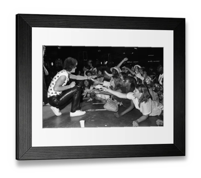 Framed Print : KC And The Sunshine Band Performing Onstage Framed Print : KC And The Sunshine Band Performing Onstage