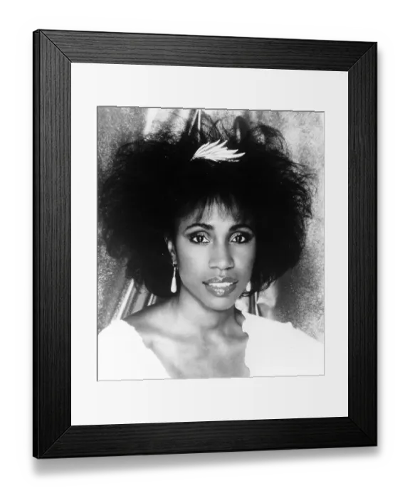 Framed Print : Syreeta Wright Portrait Framed Print : Syreeta Wright Portrait