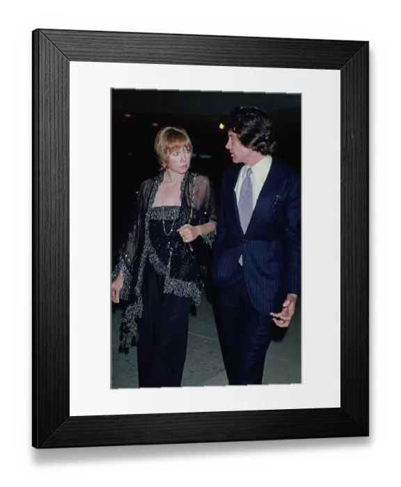Framed Print : Shirley MacLaine & Warren Beatty