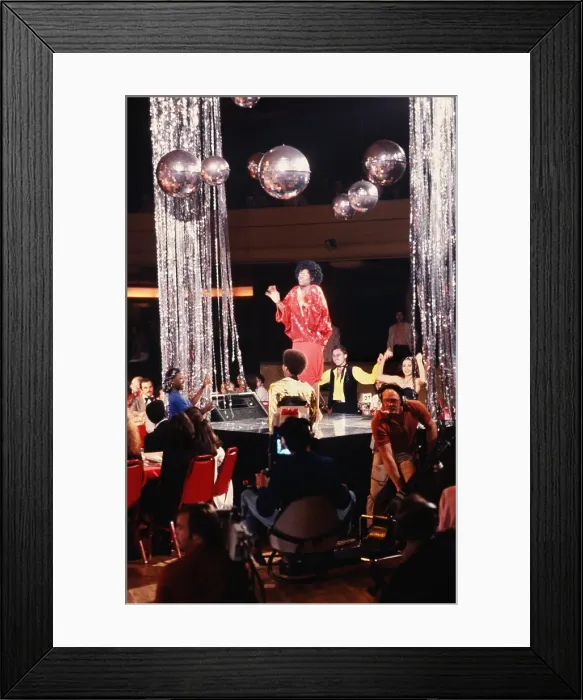Framed Print : Disco Diva Gloria Gaynor Framed Print : Disco Diva Gloria Gaynor
