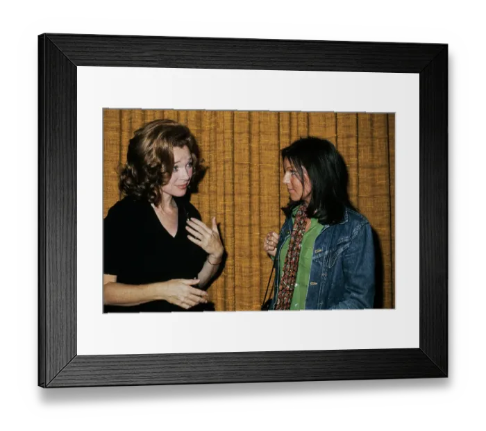 Framed Print : Shirley MacLaine & Maureen Donaldson Framed Print : Shirley MacLaine & Maureen Donaldson