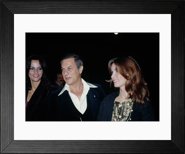 Framed Print : Tony Curtis & Leslie Allen Framed Print : Tony Curtis & Leslie Allen