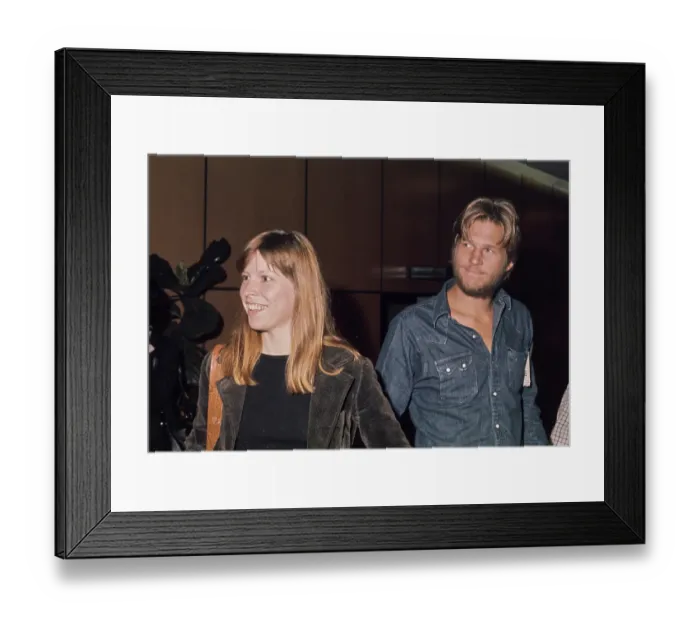 Framed Print : Jeff Bridges & Susan Geston