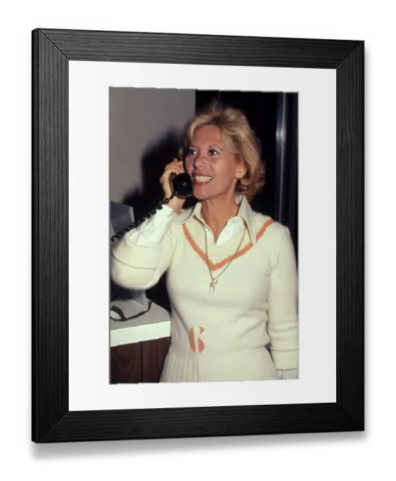 Framed Print : Dinah Shore Attends an Event Framed Print : Dinah Shore Attends an Event