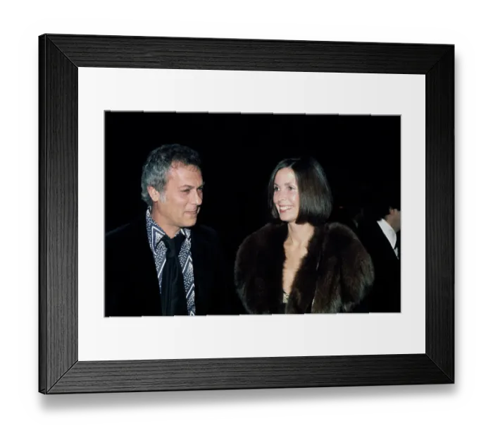 Framed Print : Tony Curtis & Leslie Allen Framed Print : Tony Curtis & Leslie Allen