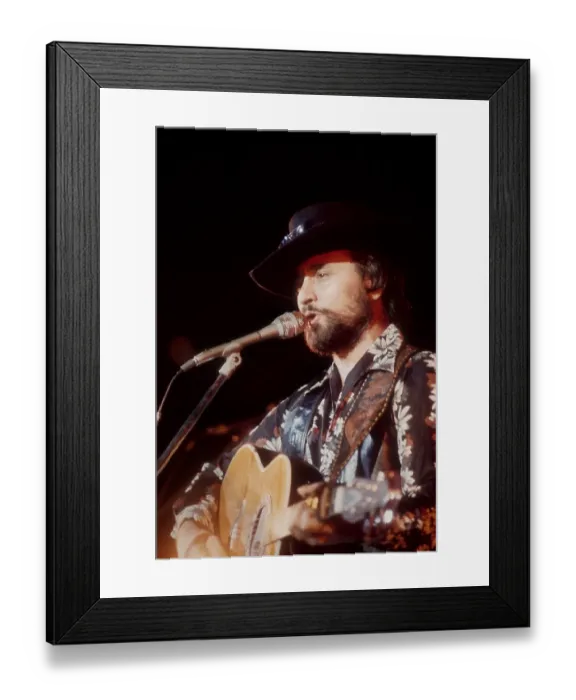 Framed Print : Tompall Glaser In Concert