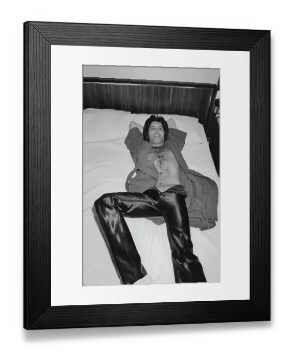 Framed Print : Freddie Mercury Framed Print : Freddie Mercury