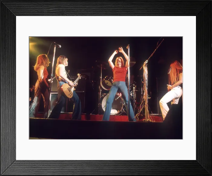 Framed Print : Photo of Runaways