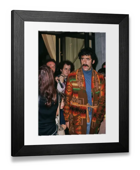 Framed Print : Elliott Gould