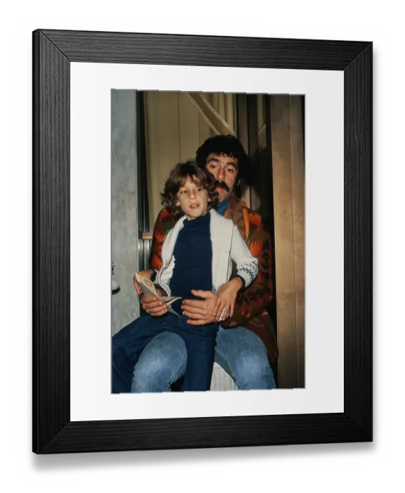 Framed Print : Elliott Gould and Jason Gould Framed Print : Elliott Gould and Jason Gould