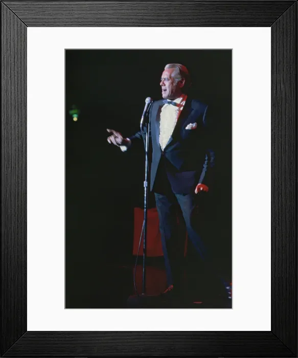 Framed Print : Desi Arnaz Framed Print : Desi Arnaz