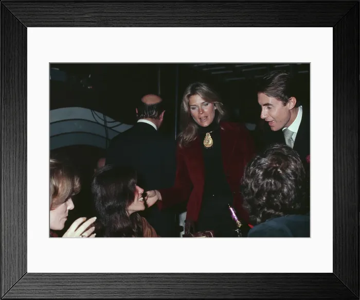 Framed Print : Candice Bergen, American Actress Framed Print : Candice Bergen, American Actress