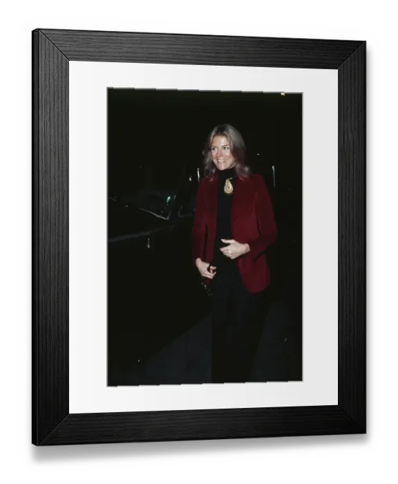 Framed Print : Candice Bergen, American Actress Framed Print : Candice Bergen, American Actress