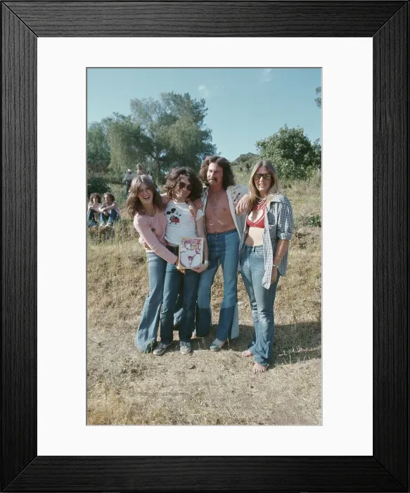 Framed Print : Forever In Blue Jeans Framed Print : Forever In Blue Jeans