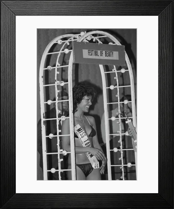Framed Print : Hollywood Festival Of Beauty Framed Print : Hollywood Festival Of Beauty