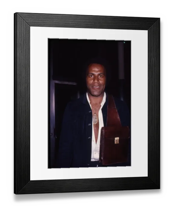 Framed Print : Fred Williamson At An Event Framed Print : Fred Williamson At An Event