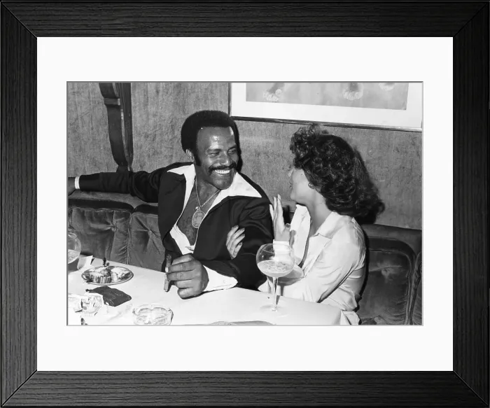 Framed Print : Fred Williamson At The Candy Store Nightclub Framed Print : Fred Williamson At The Candy Store Nightclub