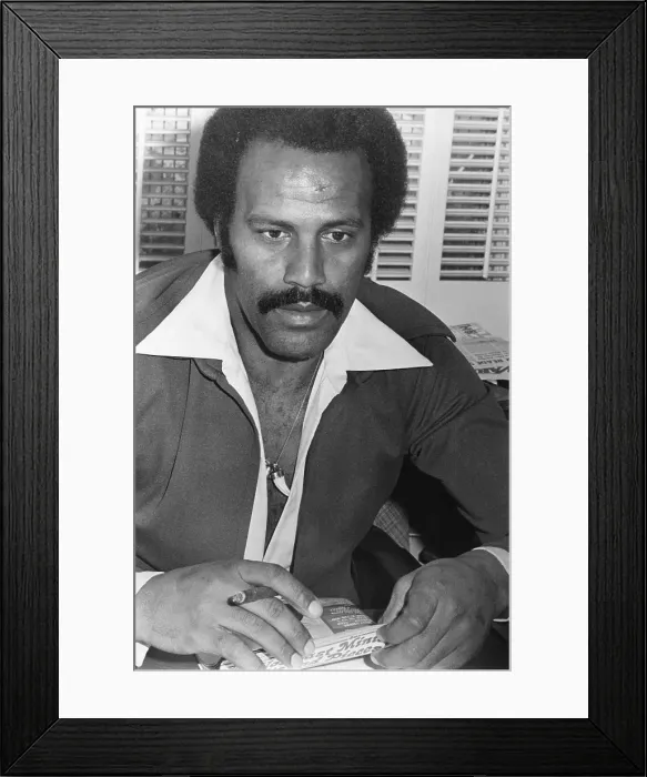Framed Print : Fred Williamson At Po Boy Productions Framed Print : Fred Williamson At Po Boy Productions