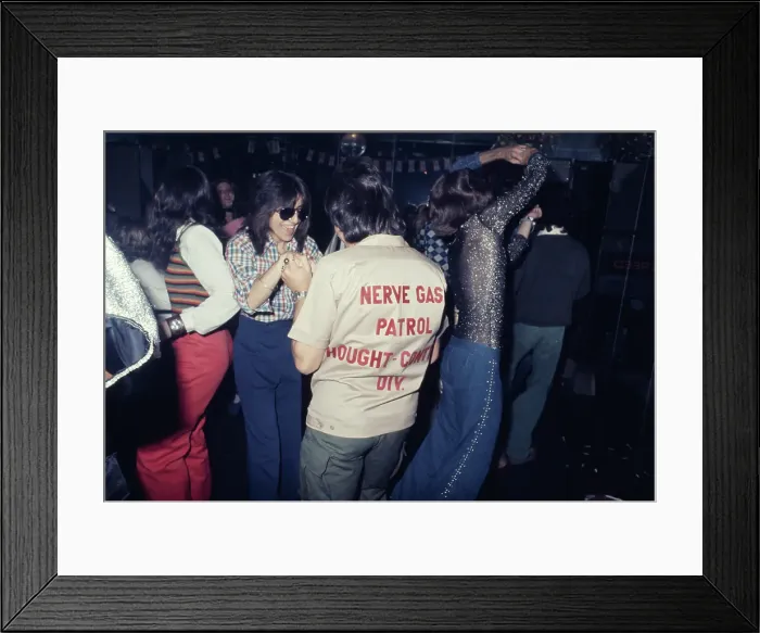 Framed Print : Rodney Bingenheimer's English Disco, Los Angeles Framed Print : Rodney Bingenheimer's English Disco, Los Angeles