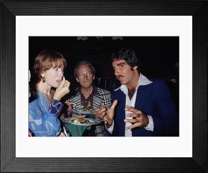 Framed Print : Shirley MacLaine & Harry Reems Framed Print : Shirley MacLaine & Harry Reems