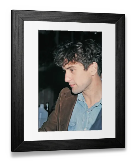 Framed Print : Robert De Niro on the Town Framed Print : Robert De Niro on the Town