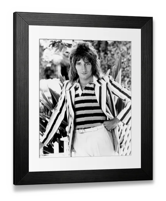 Framed Print : Portrait. CIRCA 1973: Rock singer Rod Stewart poses for a portrait in circa 1973 Framed Print : Portrait. CIRCA 1973: Rock singer Rod Stewart poses for a portrait in circa 1973