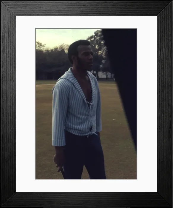 Framed Print : Fred Williamson Photo Session Framed Print : Fred Williamson Photo Session