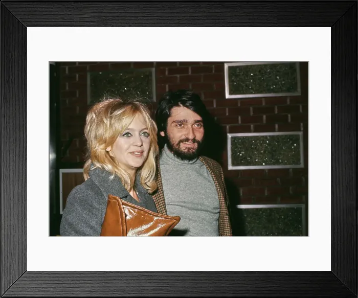 Framed Print : Goldie Hawn & Gus Trikonis Framed Print : Goldie Hawn & Gus Trikonis