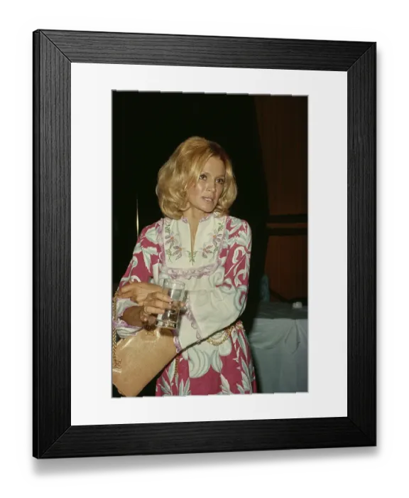 Framed Print : Angie Dickinson Framed Print : Angie Dickinson