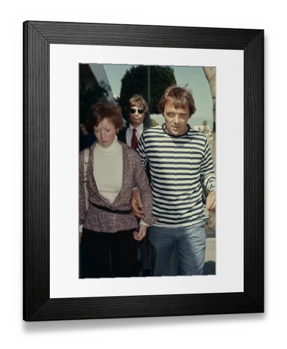 Framed Print : Anthony Hopkins And Jennifer Lynton Framed Print : Anthony Hopkins And Jennifer Lynton