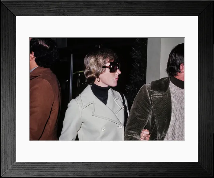 Framed Print : Julie Andrews Framed Print : Julie Andrews