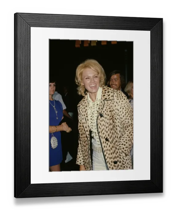 Framed Print : Angie Dickinson Framed Print : Angie Dickinson