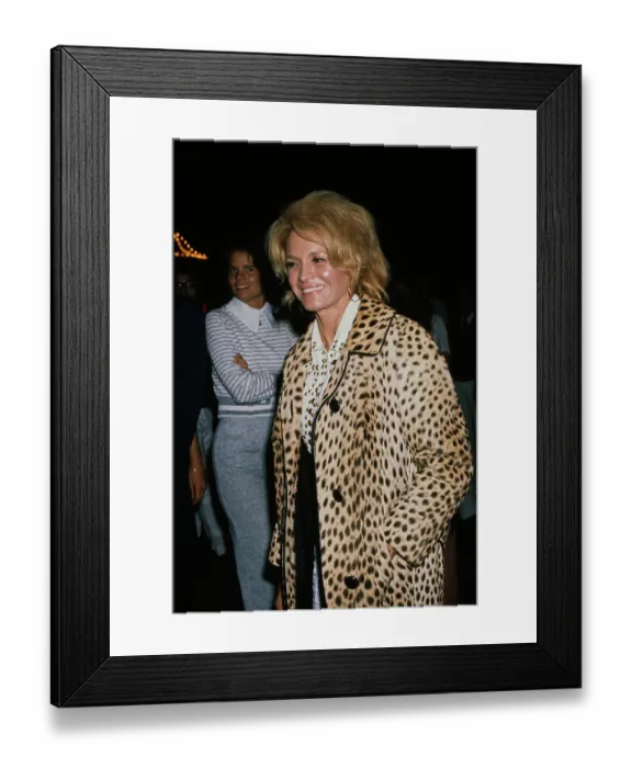 Framed Print : Angie Dickinson Framed Print : Angie Dickinson