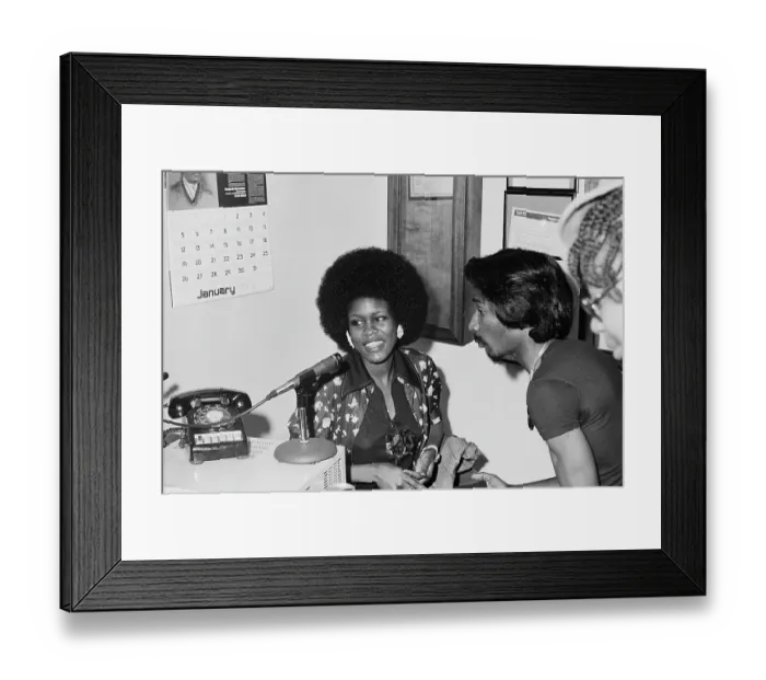 Framed Print : Soul Train Dancers Framed Print : Soul Train Dancers