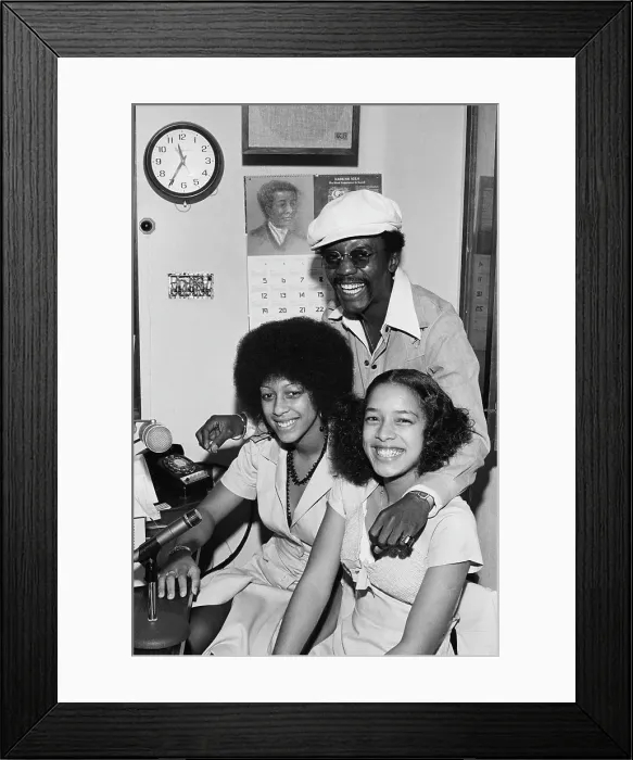 Framed Print : Soul Train Dancers Framed Print : Soul Train Dancers