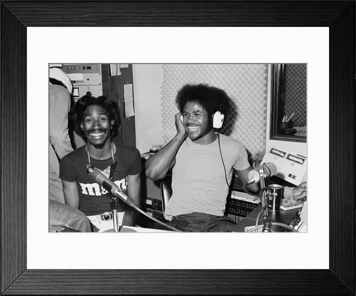 Framed Print : Soul Train Dancers Framed Print : Soul Train Dancers