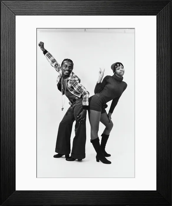 Framed Print : Soul Train Dancers