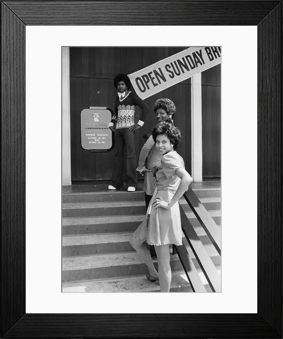 Framed Print : Soul Train Dancer