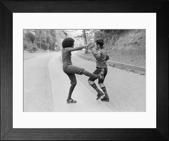 Framed Print : Soul Train Dancers Framed Print : Soul Train Dancers