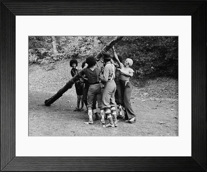 Framed Print : Soul Train Dancers Framed Print : Soul Train Dancers