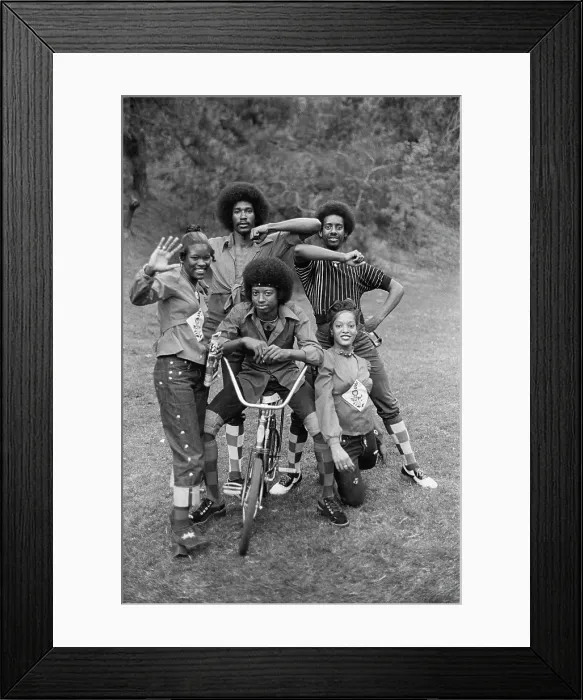 Framed Print : Soul Train Dancers Framed Print : Soul Train Dancers
