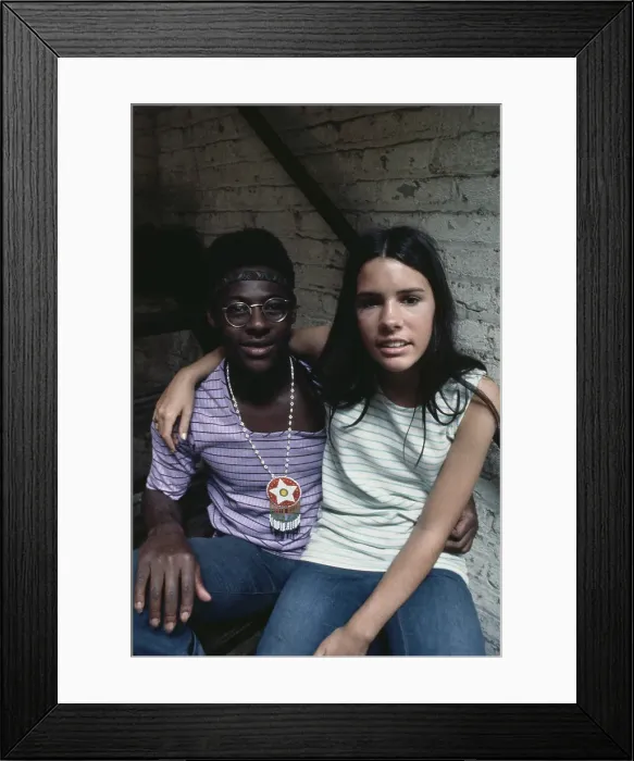 Framed Print : Singer Williams Framed Print : Singer Williams