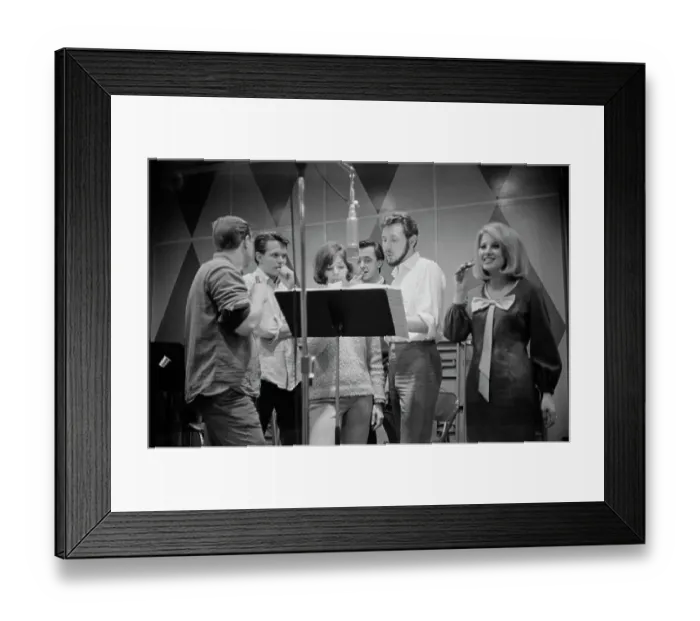 Framed Print : The Serendipity Singers Framed Print : The Serendipity Singers