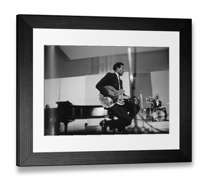 Framed Print : Chuck Berry Framed Print : Chuck Berry
