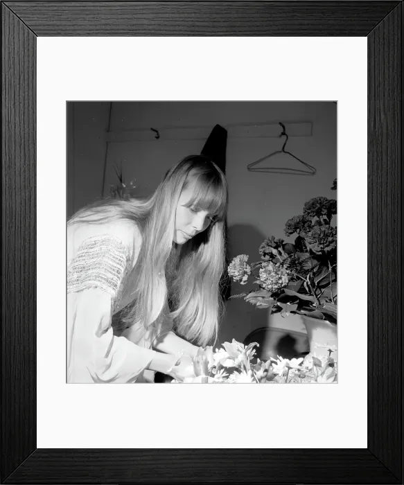 Framed Print : Photo of Joni Mitchell Framed Print : Photo of Joni Mitchell