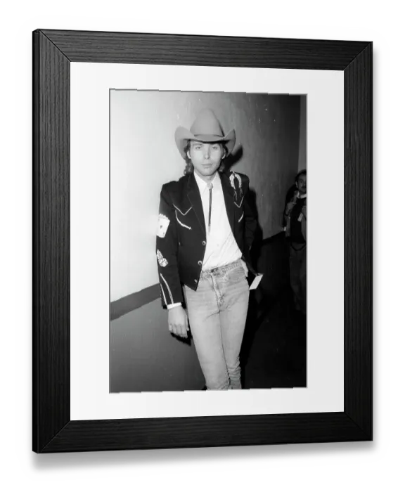 Framed Print : Photo of Dwight Yoakam