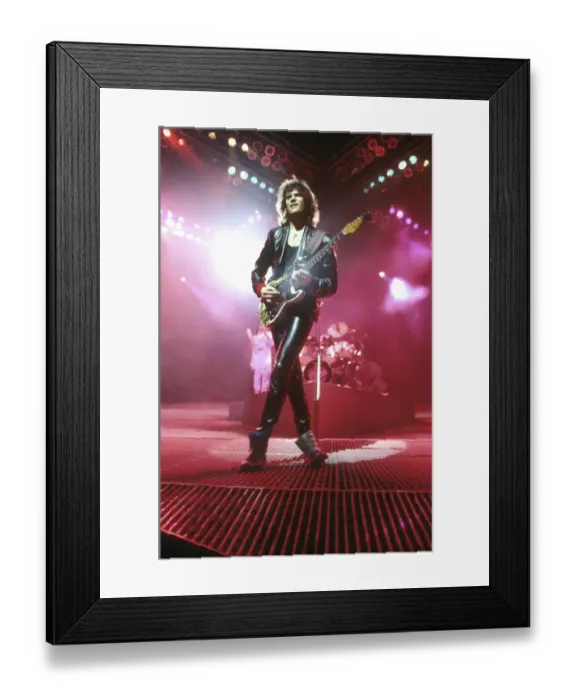 Framed Print : Photo of Yes